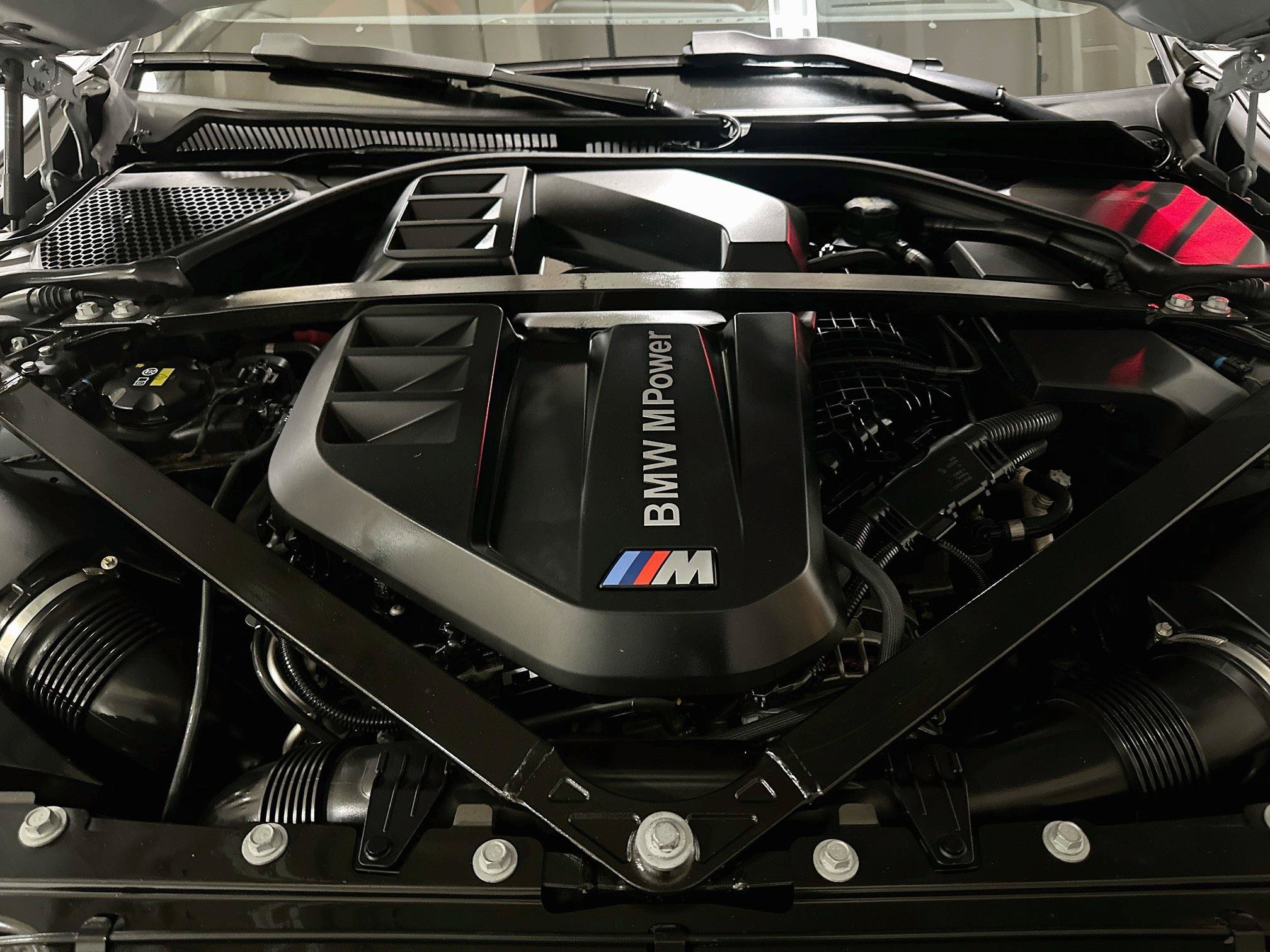 Used 2021 BMW M4 Competition w/ Executive Package RWD image 32