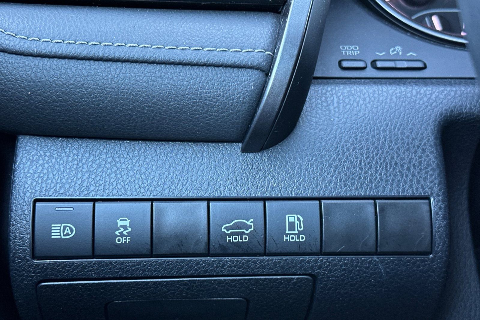 Certified 2024 Toyota Camry SE image 30