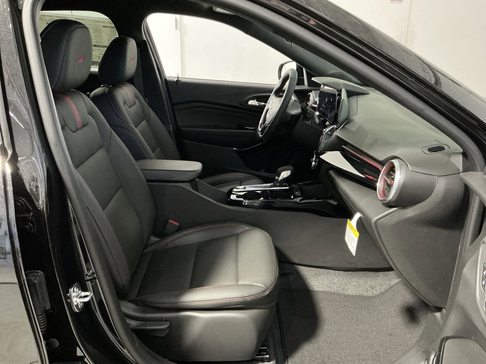 New 2026 Chevrolet Trax RS image 32