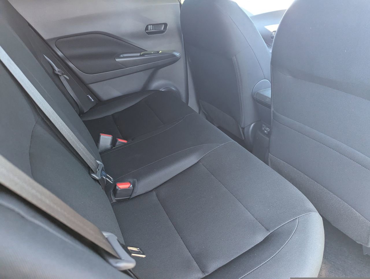 New 2025 Nissan Kicks Play S image 17