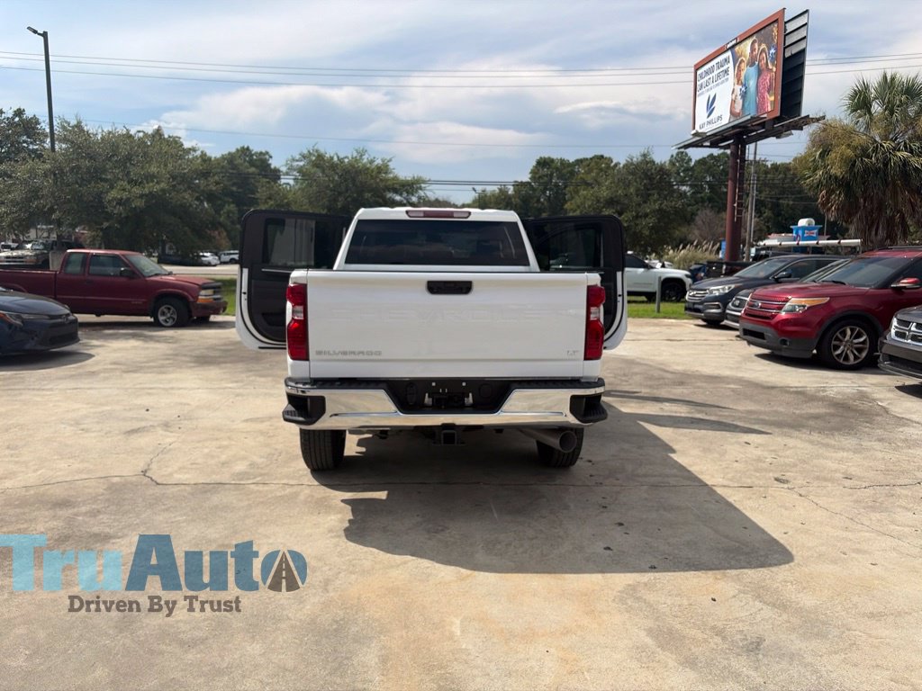 Used 2025 Chevrolet Silverado 2500 LT w/ Convenience Package AWD/4WD image 16