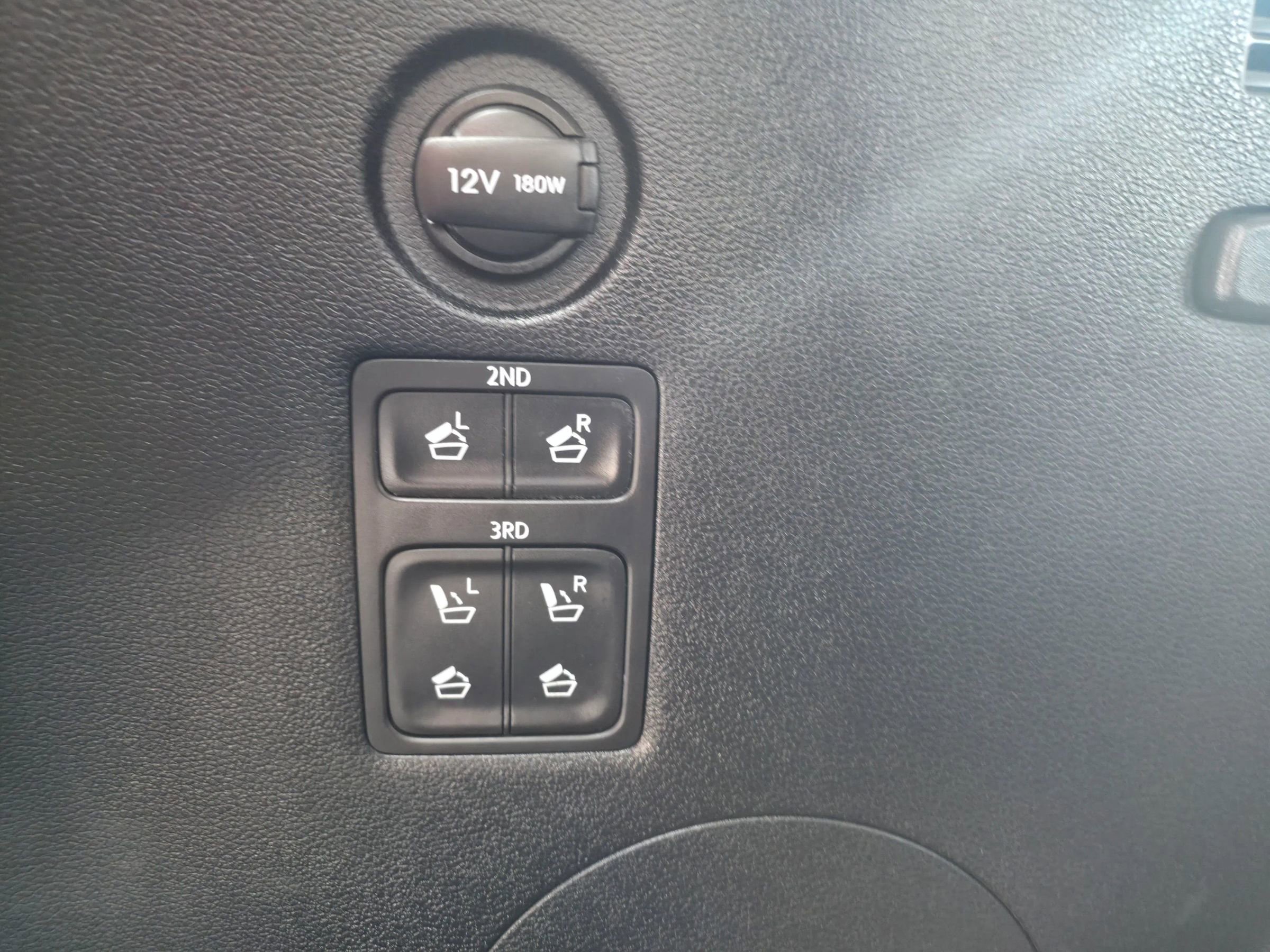 Used 2020 Hyundai Palisade SEL w/ Premium Package image 38