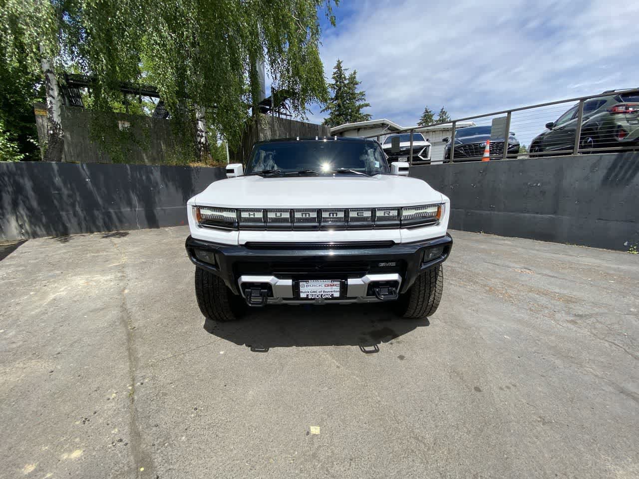 Used 2025 GMC Hummer EV 3X AWD/4WD image 9