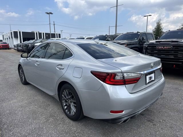 Used 2018 Lexus ES 350 w/ Premier Package FWD image 9
