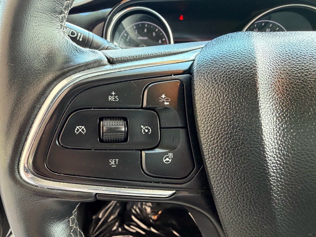 Used 2023 Buick Encore GX Essence w/ Advanced Technology Package AWD/4WD image 27