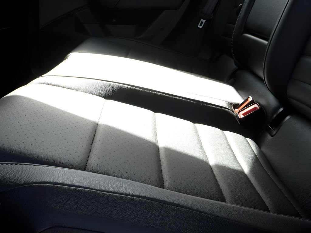 Used 2024 Volkswagen Jetta SE image 20