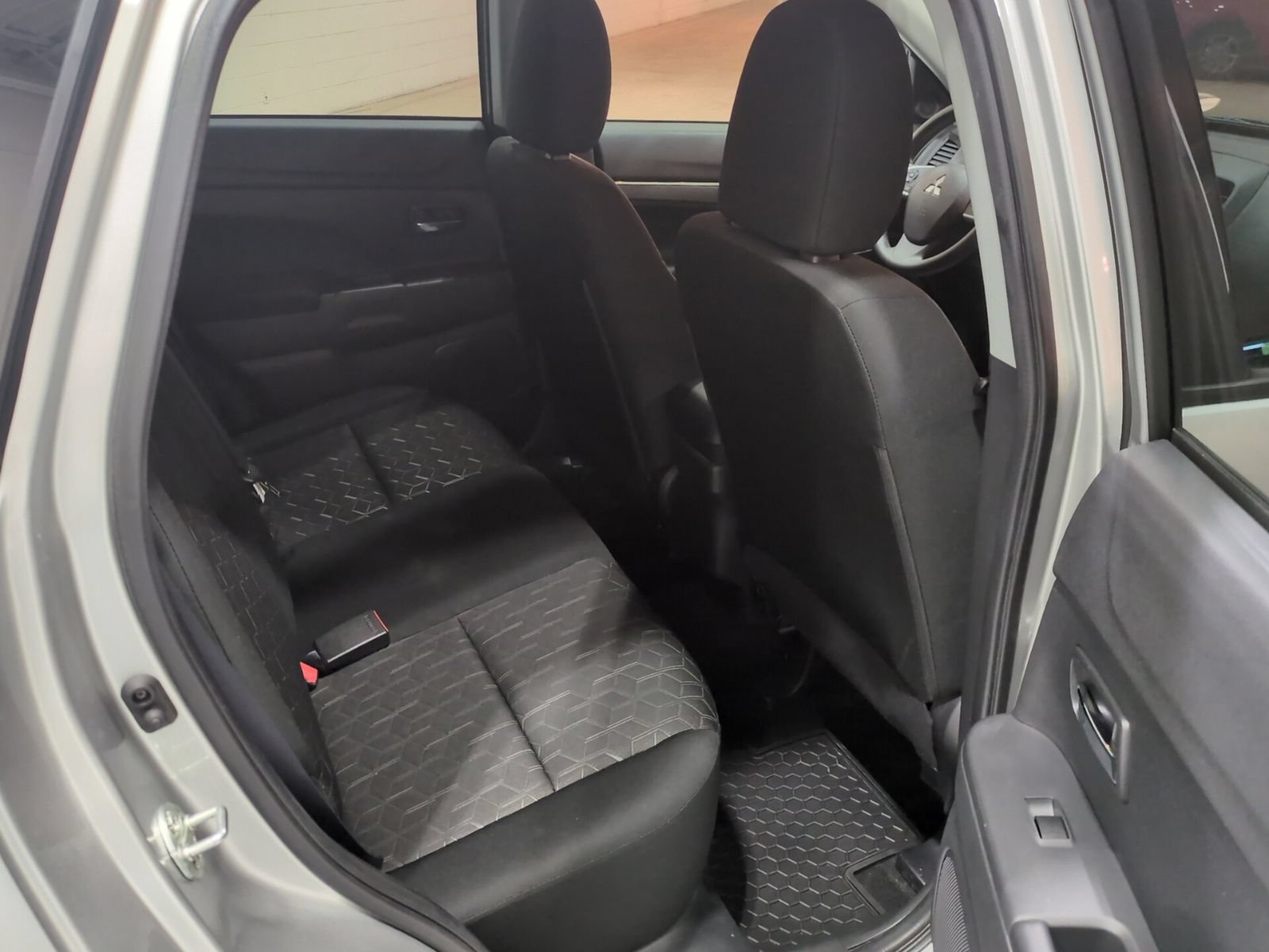 Used 2024 Mitsubishi Outlander Sport ES AWD/4WD image 11