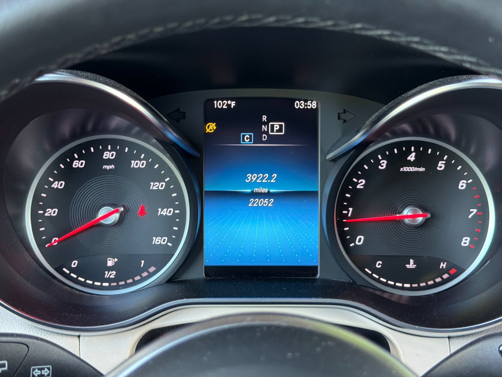 Used 2021 Mercedes-Benz GLC 300 4MATIC image 22