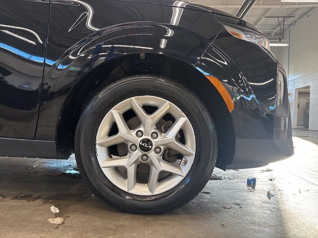 Certified 2022 Kia Soul LX w/ Technology Package FWD image 27