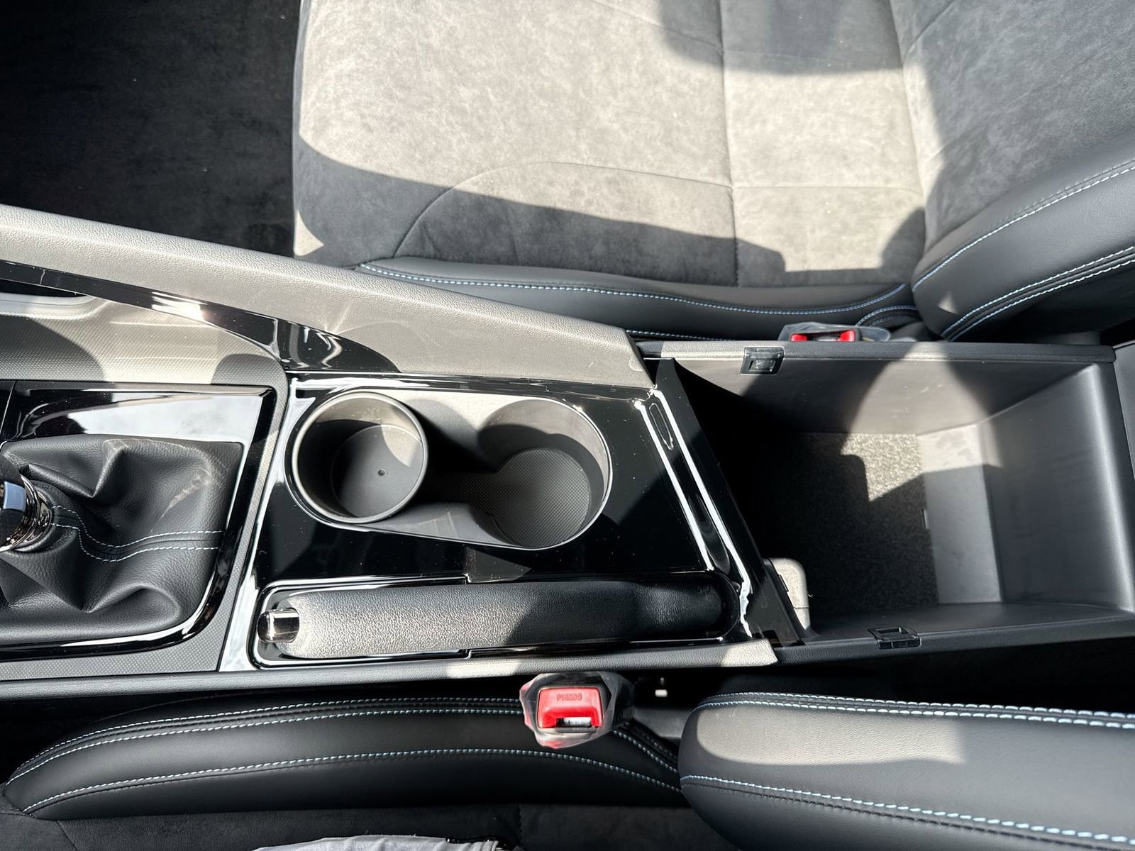 New 2025 Hyundai Elantra N image 22