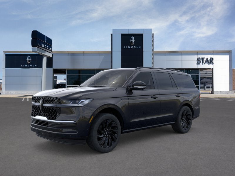 New 2026 Lincoln Navigator Reserve w/ Jet Appearance Package AWD/4WD image 1