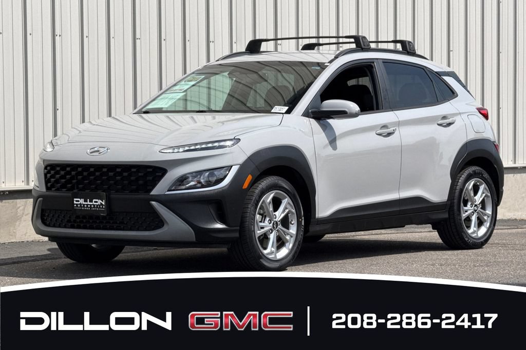 Used 2022 Hyundai Kona SEL w/ Cargo Package AWD/4WD image 8