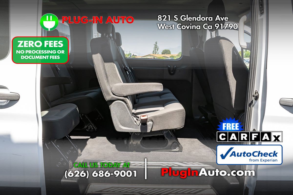 Used 2024 Ford Transit 350 XLT RWD image 11