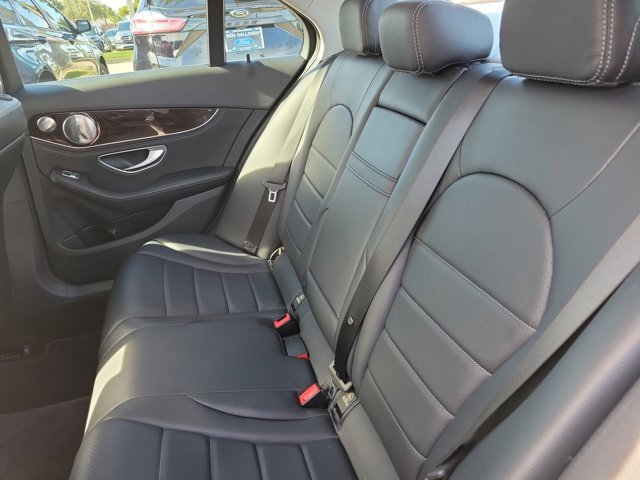 Used 2015 Mercedes-Benz C 300 4MATIC Sedan image 15