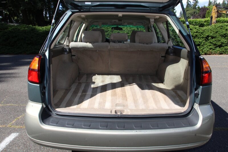 Used 2002 Subaru Outback Wagon AWD/4WD image 15