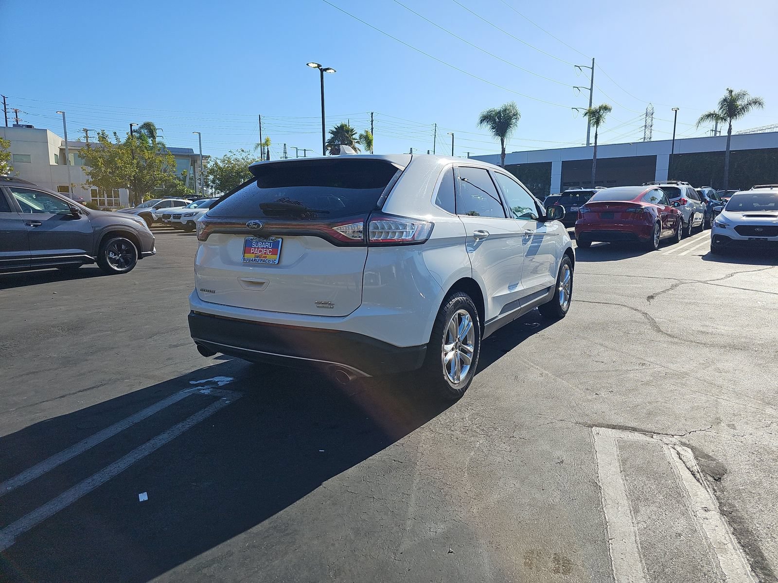 Used 2015 Ford Edge SEL w/ Equipment Group 201A FWD image 7