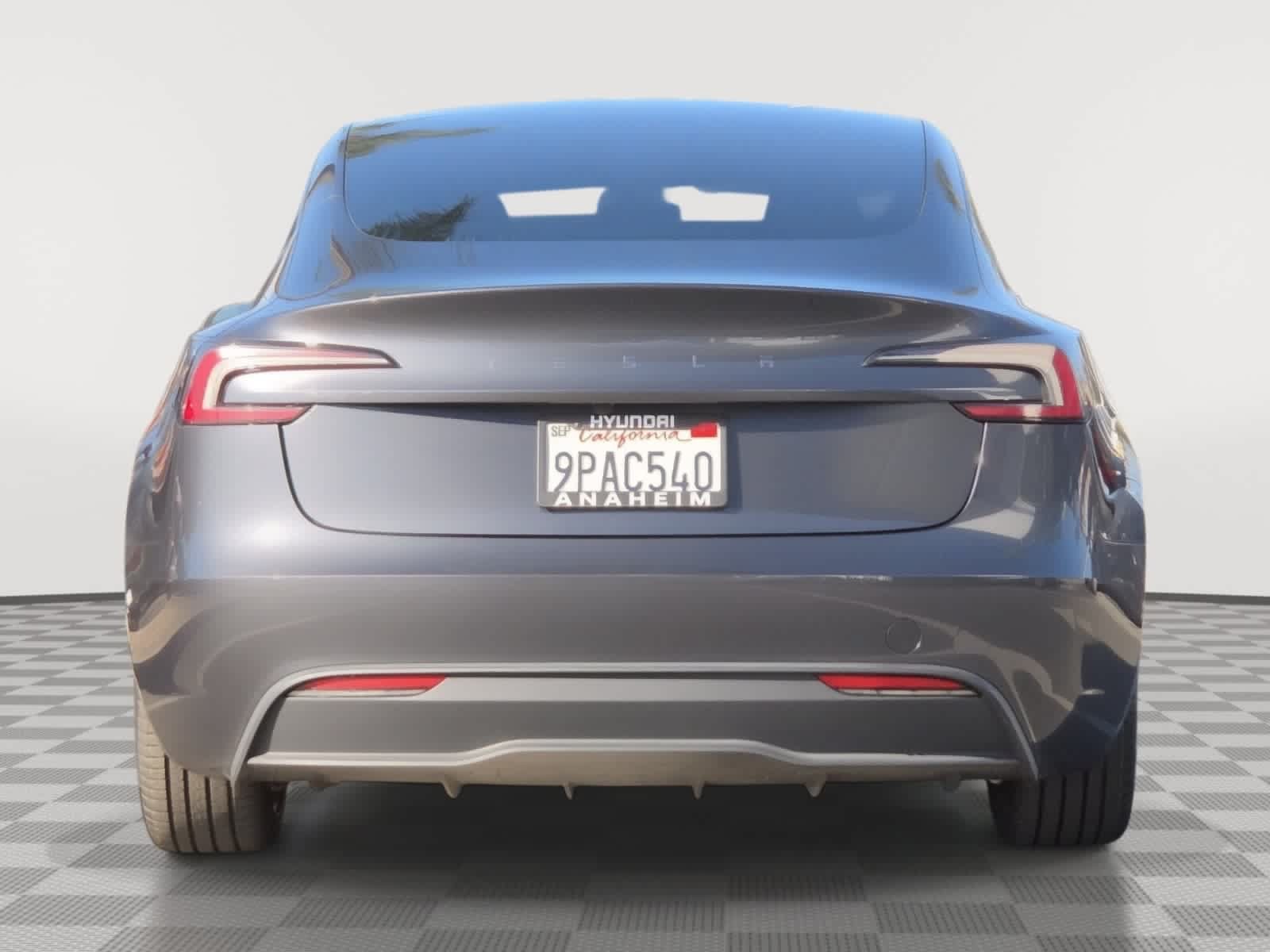 Used 2024 Tesla Model 3 Standard Range RWD image 8
