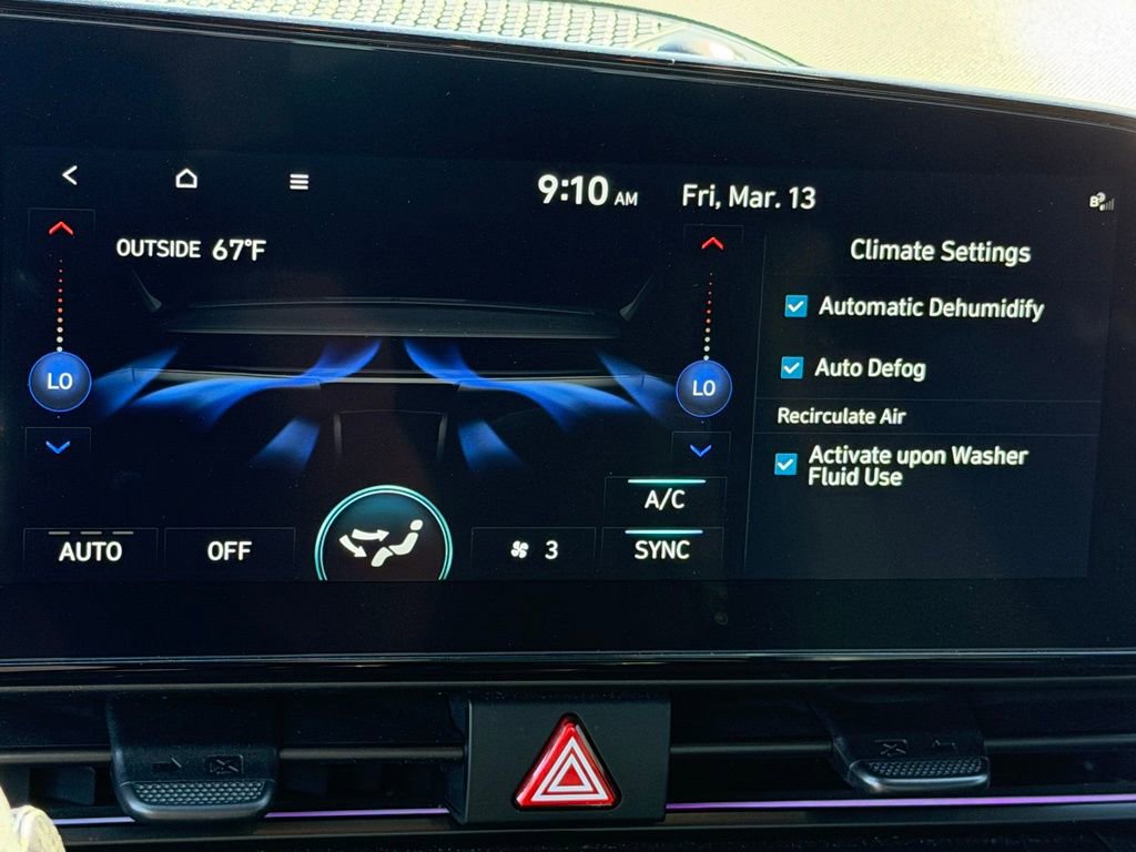 Used 2025 Hyundai Elantra N image 30