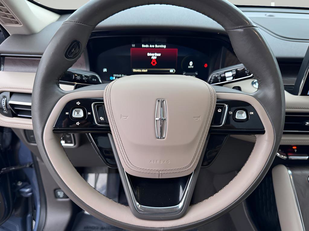 Used 2021 Lincoln Aviator Reserve w/ Equipment Group 201A image 13