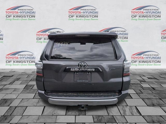 Certified 2020 Toyota 4Runner TRD Off-Road Premium w/ Moonroof Package AWD/4WD image 4