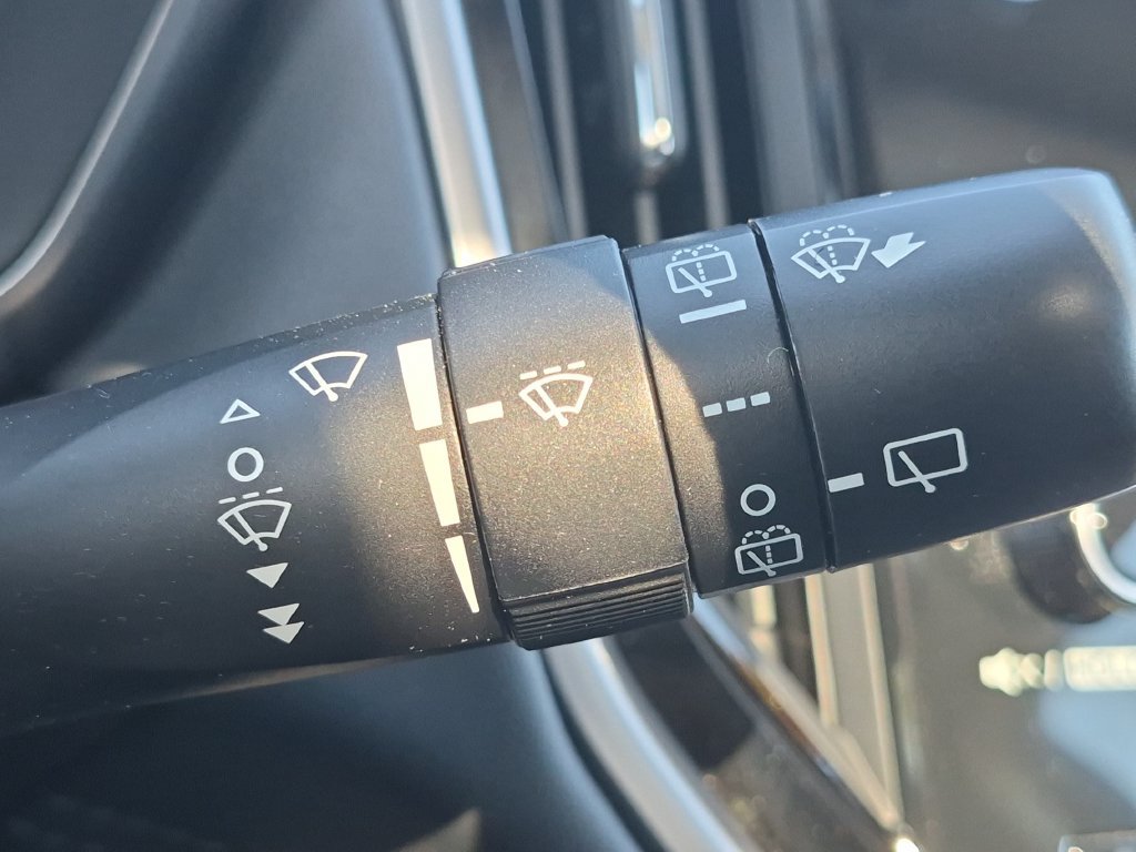 Used 2020 Subaru Outback Limited AWD/4WD image 20