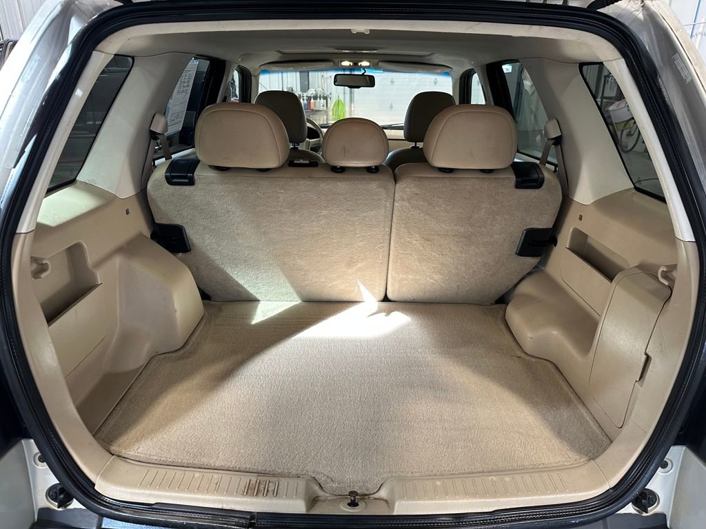 Used 2008 Ford Escape Limited image 28