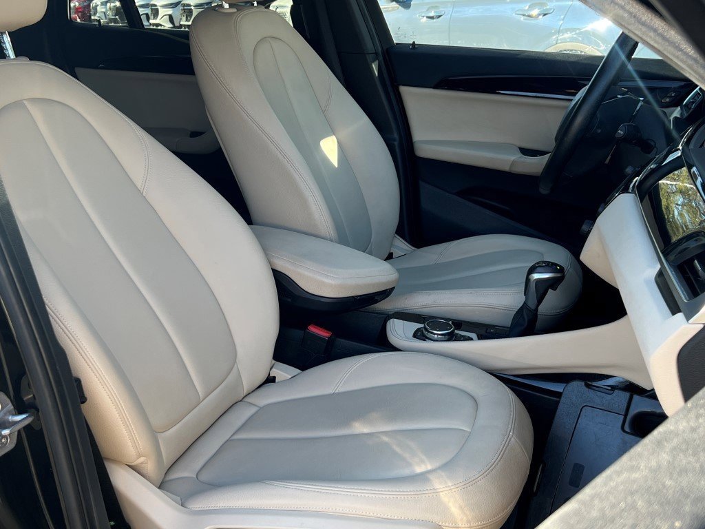 Used 2016 BMW X1 xDrive28i image 11