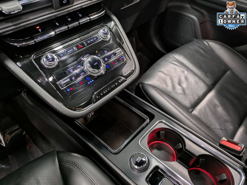 Used 2022 Lincoln Corsair AWD w/ Premium Package image 18