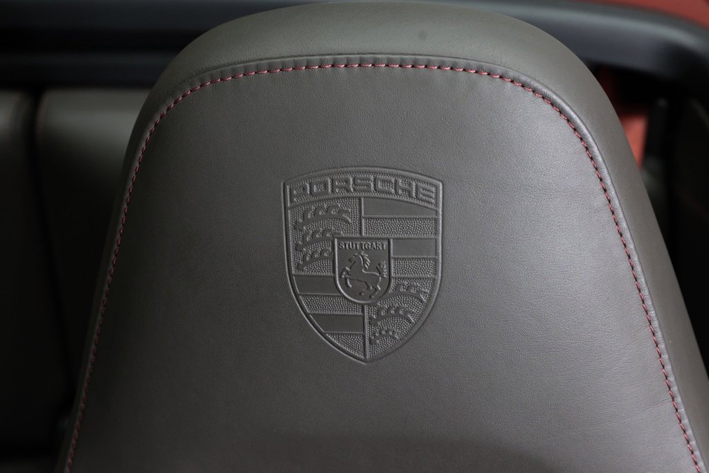 Used 2019 Porsche 911 Turbo image 52