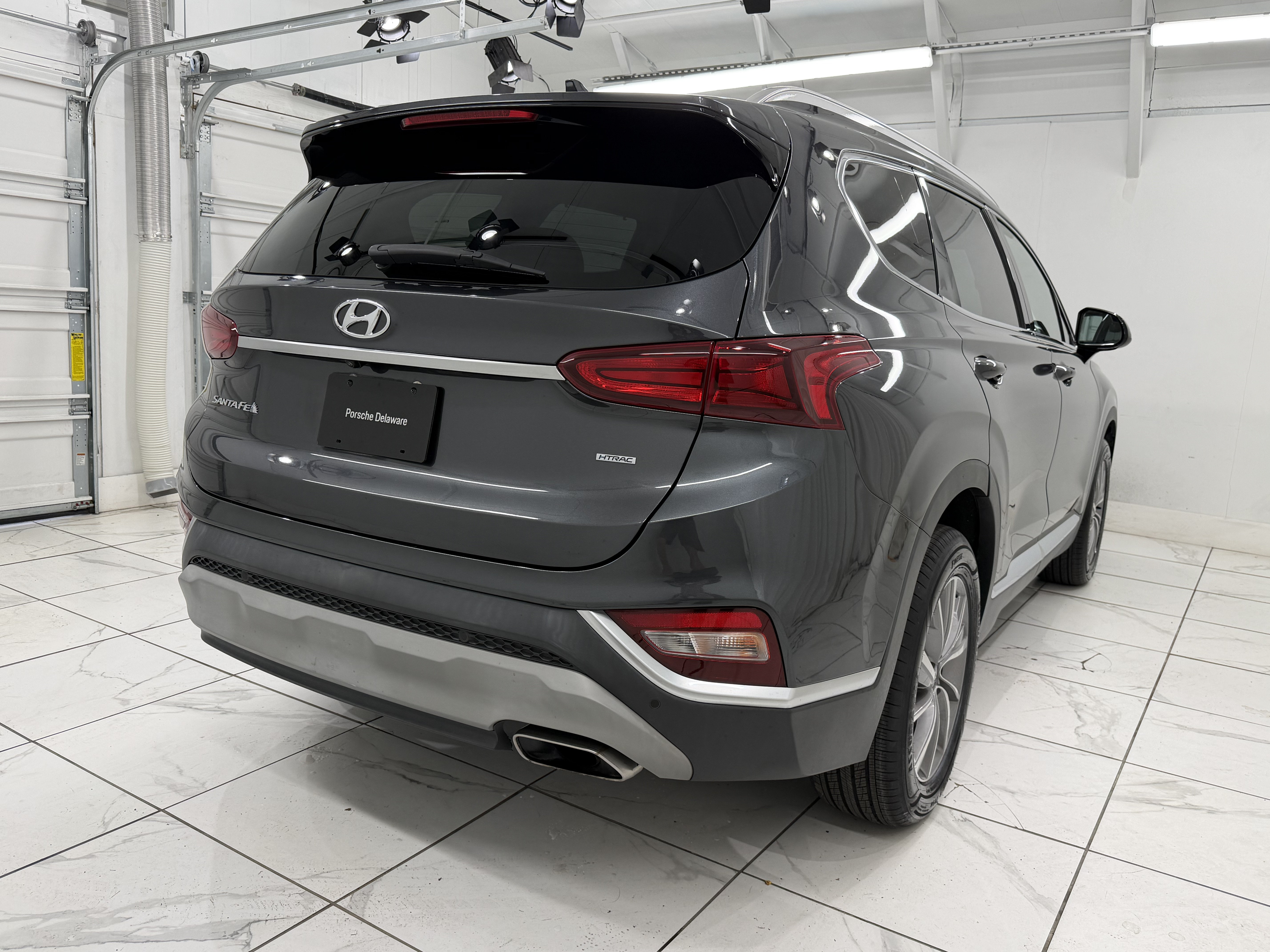 Used 2020 Hyundai Santa Fe SEL w/ Convenience Package AWD/4WD image 12