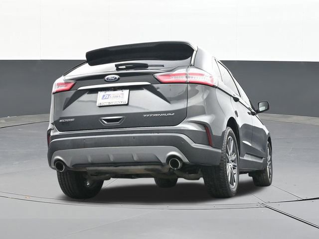 Used 2020 Ford Edge Titanium FWD image 51