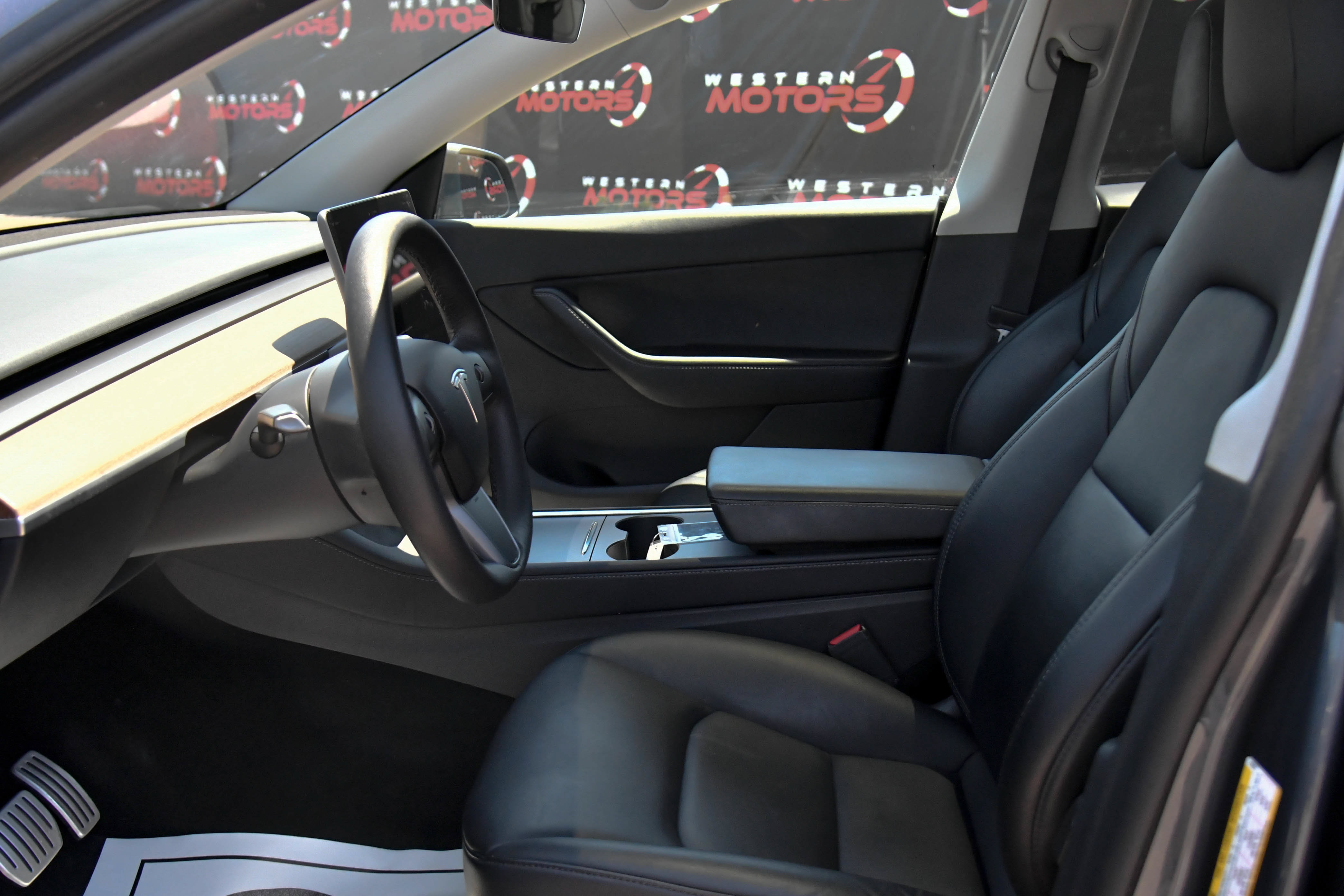 Used 2022 Tesla Model Y Performance AWD/4WD image 17