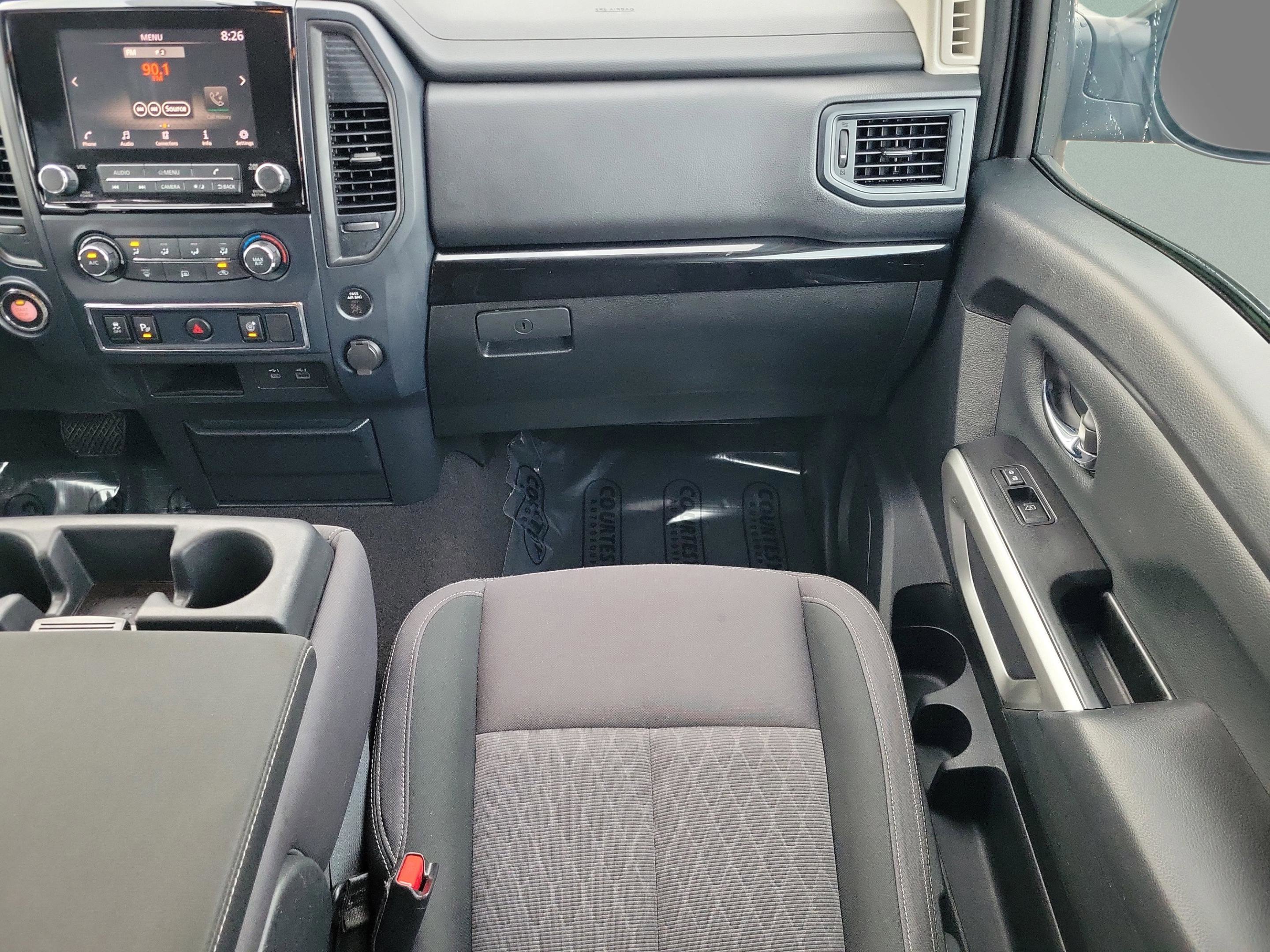 Certified 2023 Nissan Titan SV image 17