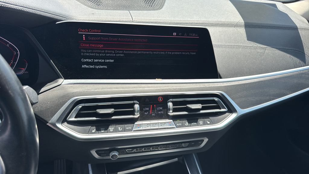 Used 2020 BMW X7 xDrive40i w/ Premium Package AWD/4WD image 25