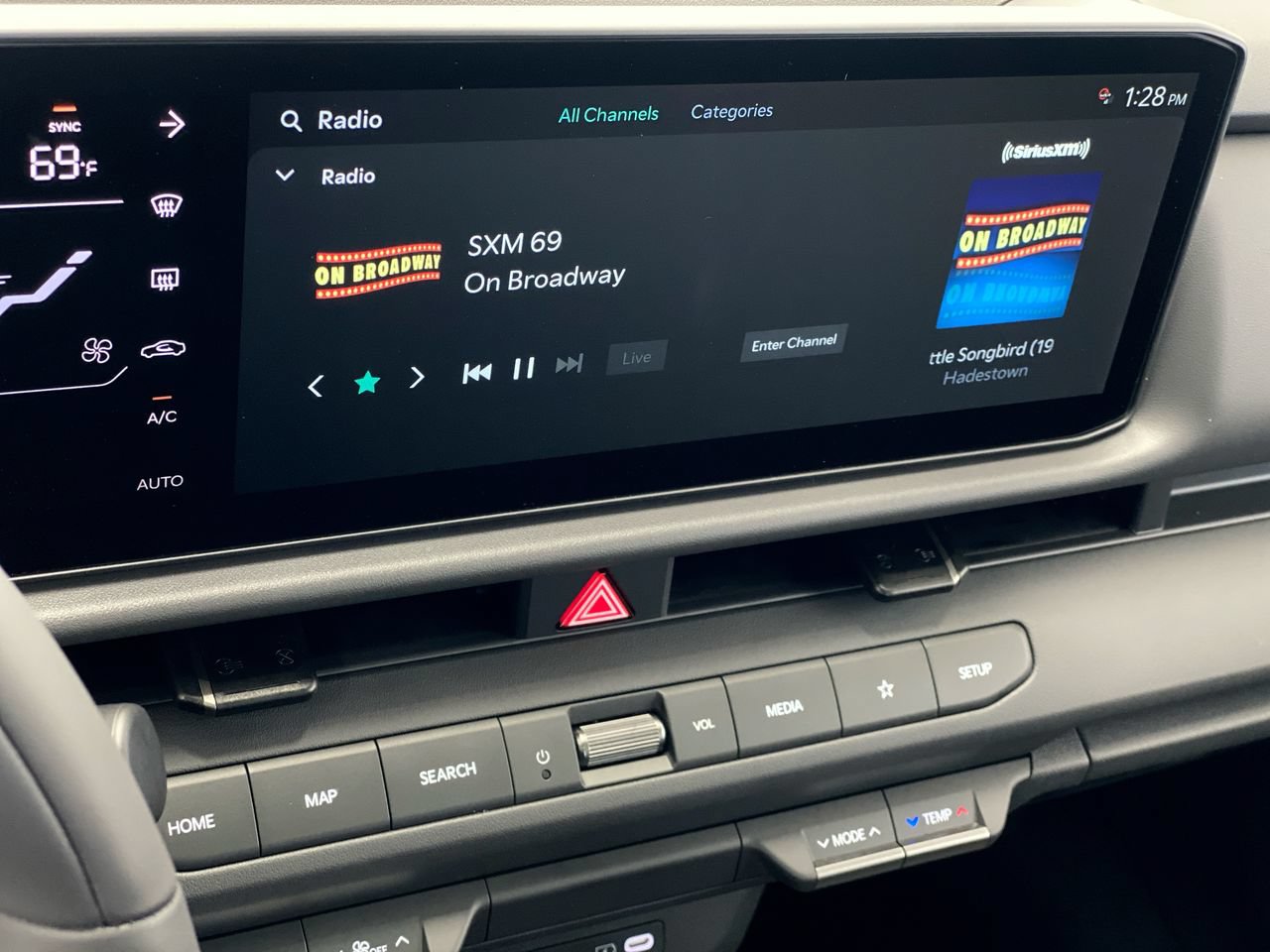 New 2027 Kia Seltos X-Line S w/ X-Line S Premium Package AWD/4WD image 27
