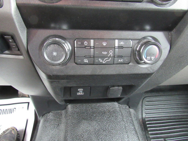 Used 2021 Ford F250 XL w/ Power Equipment Group AWD/4WD image 31