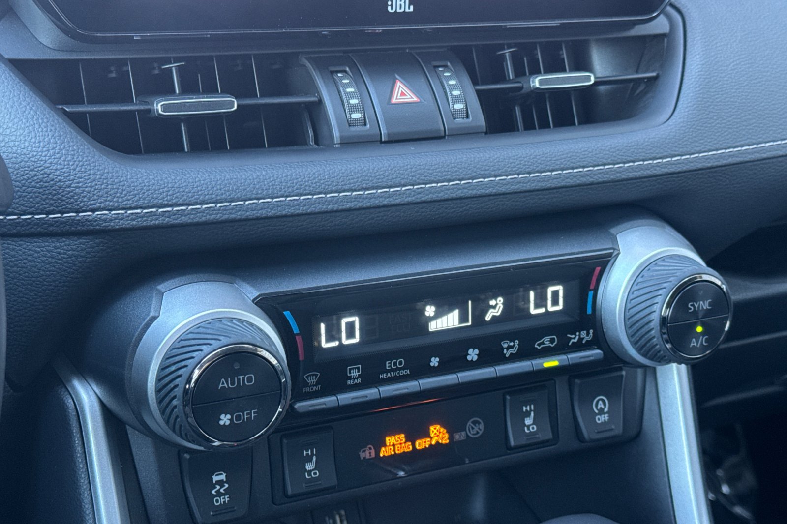 Used 2025 Toyota RAV4 XLE Premium w/ Weather Package FWD image 23