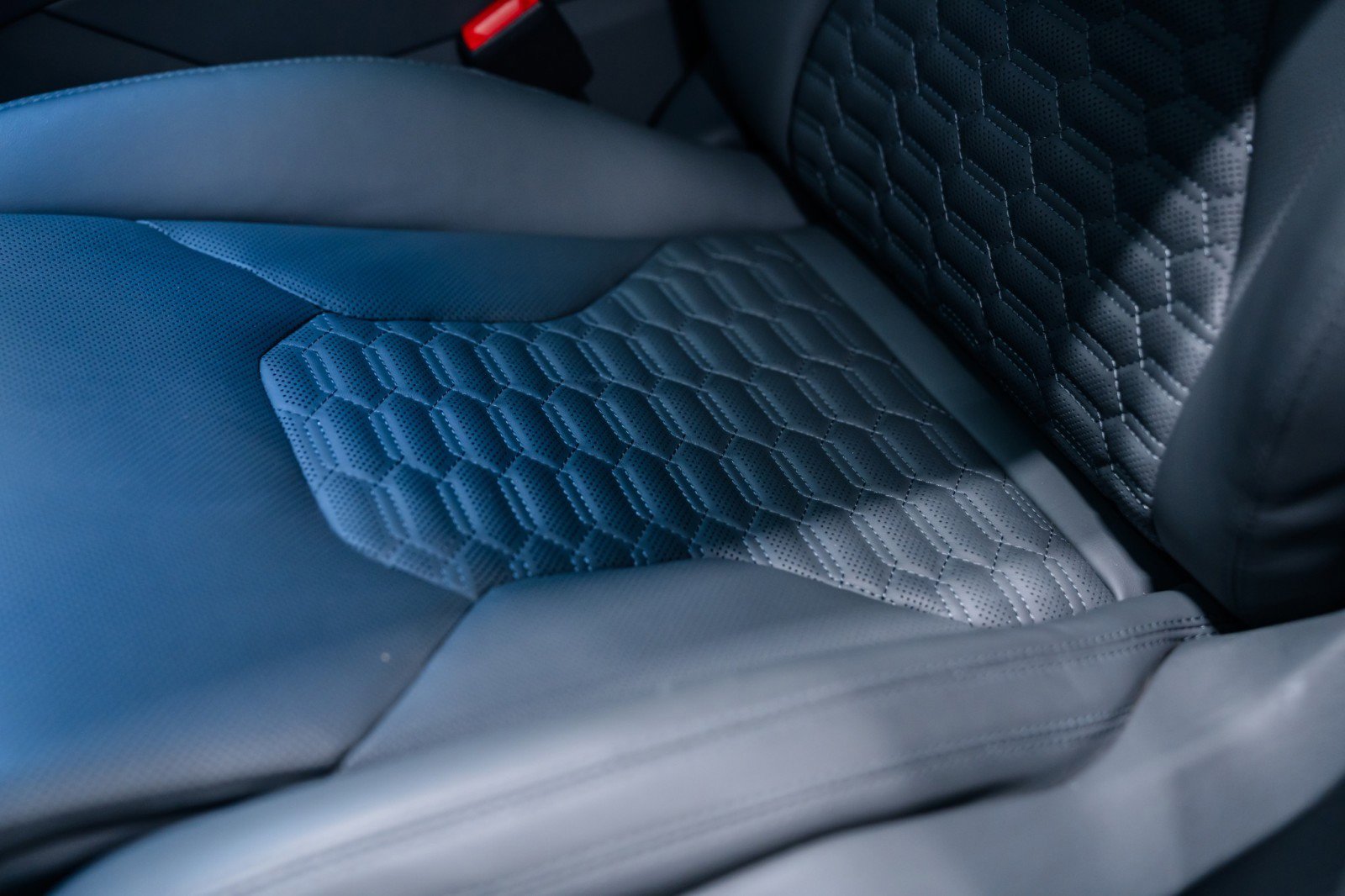 Used 2024 Lamborghini Urus S image 20