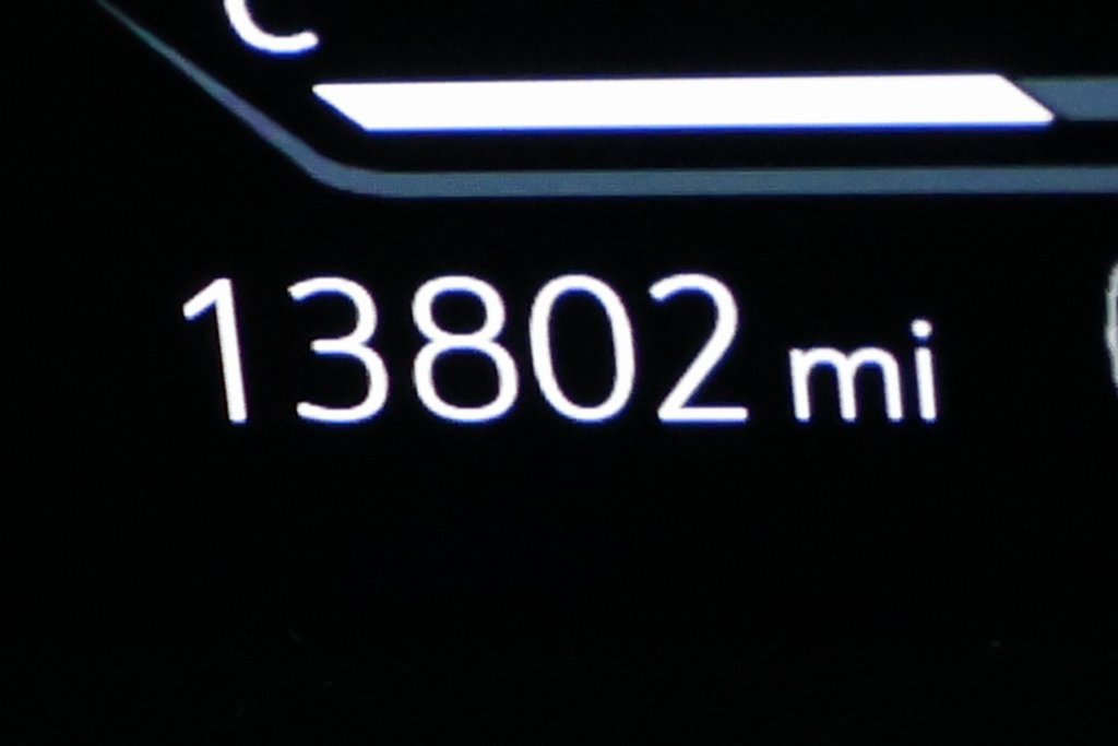 Used 2024 Cadillac Escalade ESV V w/ LPO, Floor Liner Package image 25