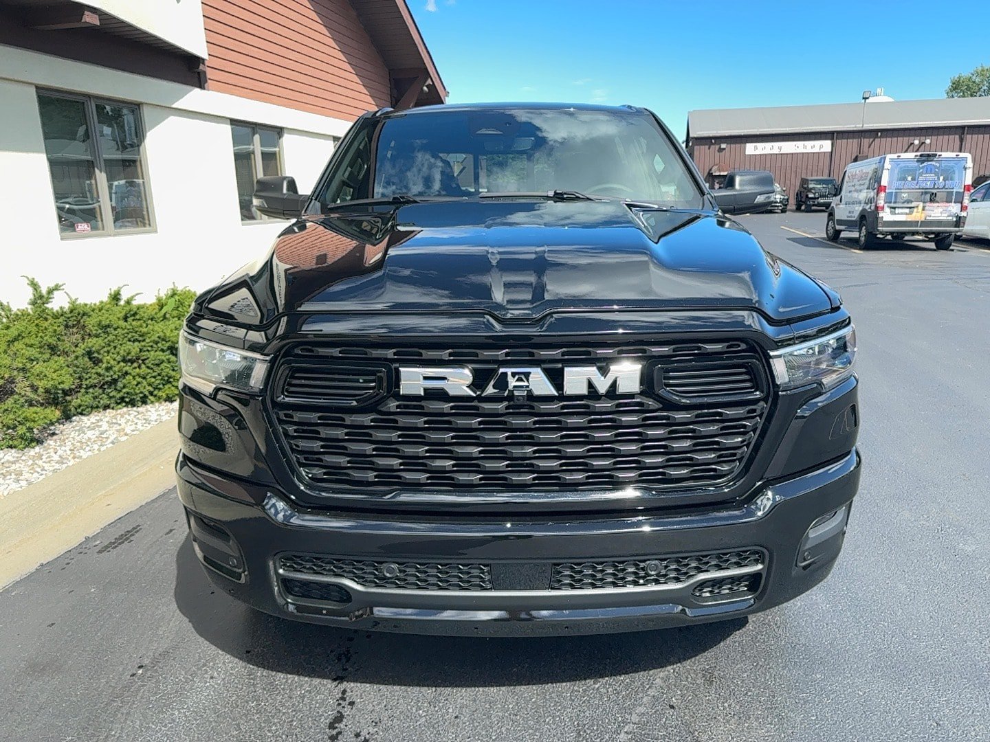 New 2025 RAM 1500 Big Horn AWD/4WD image 3