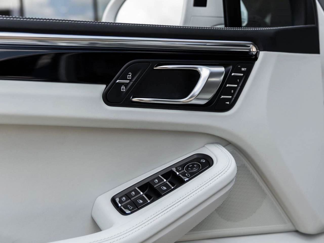 New 2026 Porsche Macan S image 71