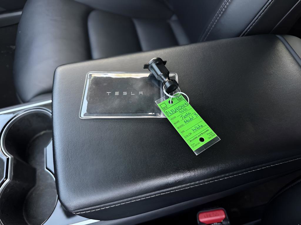 Used 2020 Tesla Model 3 Performance image 25