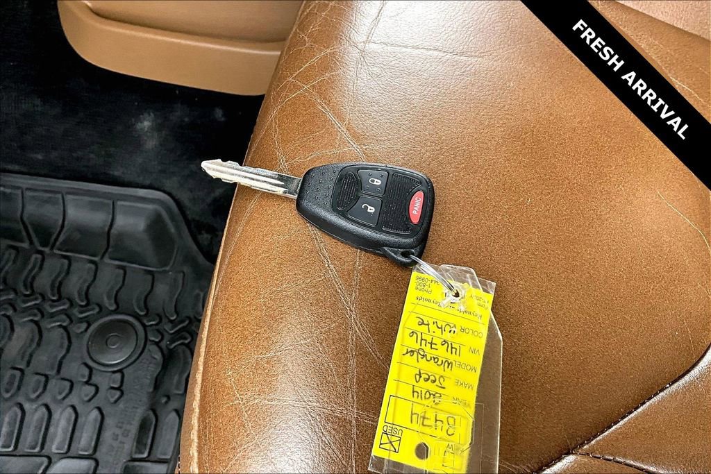 Used 2014 Jeep Wrangler Unlimited Rubicon image 31