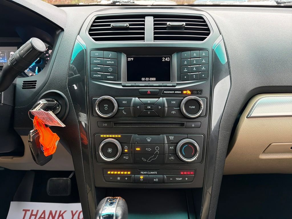 Used 2016 Ford Explorer FWD image 42