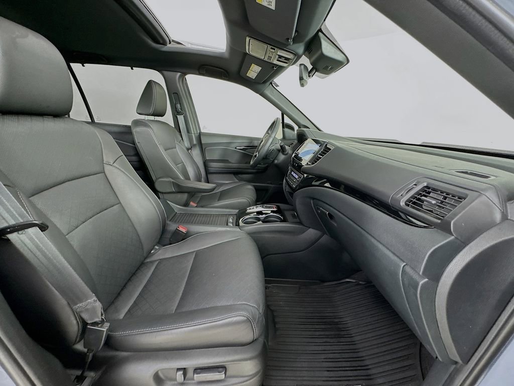 Used 2023 Honda Passport Elite image 36