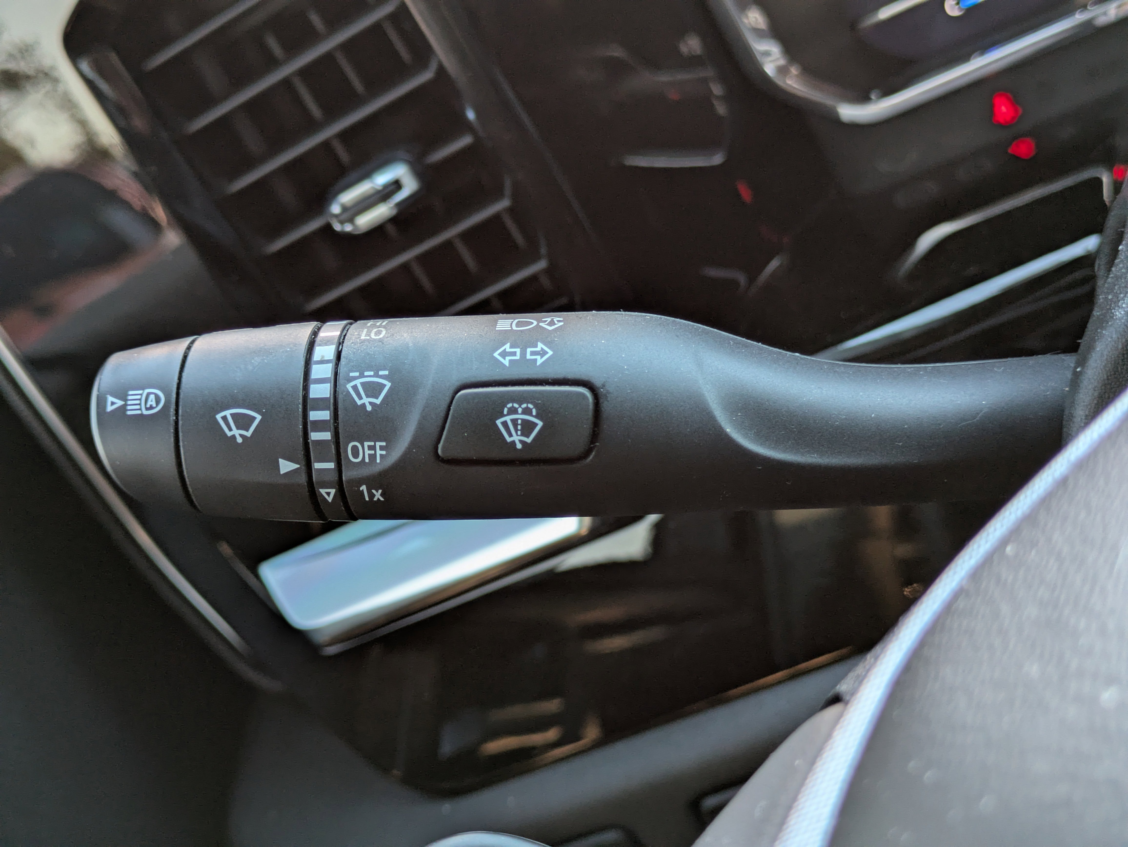 Used 2023 GMC Sierra 1500 SLT w/ SLT Premium Plus Package image 17