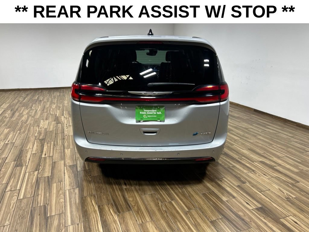 Certified 2023 Chrysler Pacifica Touring-L FWD image 7