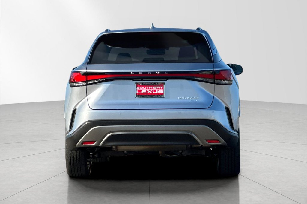 Used 2026 Lexus RX 450h AWD w/ Convenience Package image 5