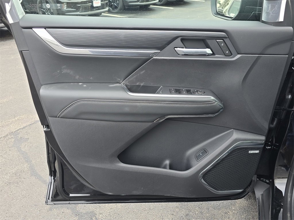 New 2025 GMC Acadia Elevation w/ Elevation Premium Package image 11