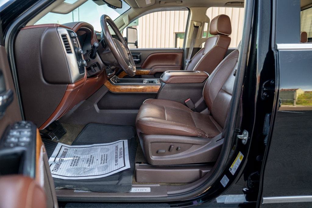 Used 2015 Chevrolet Silverado 2500 High Country w/ Duramax Plus Package AWD/4WD image 14